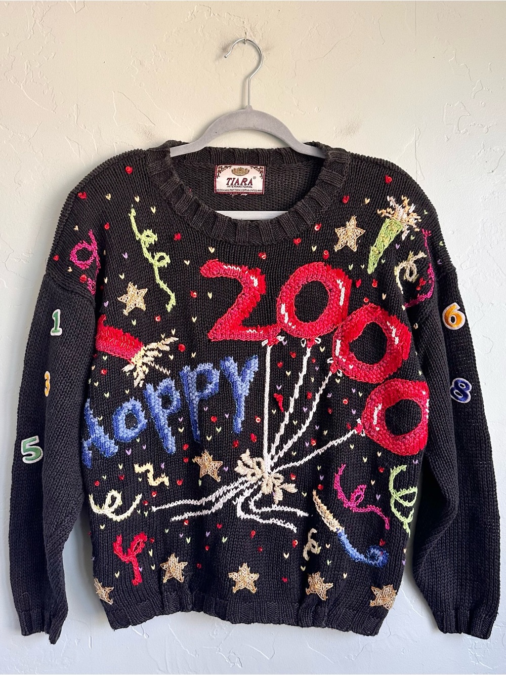 Vintage Y2K Tiara International Happy 2000 Sweater New Years Eve Cottagecore M/L